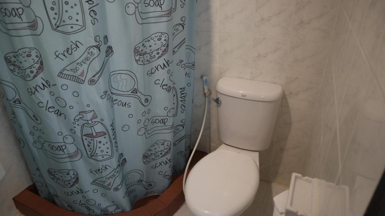 Patong Triple P Hotel Bagian luar foto