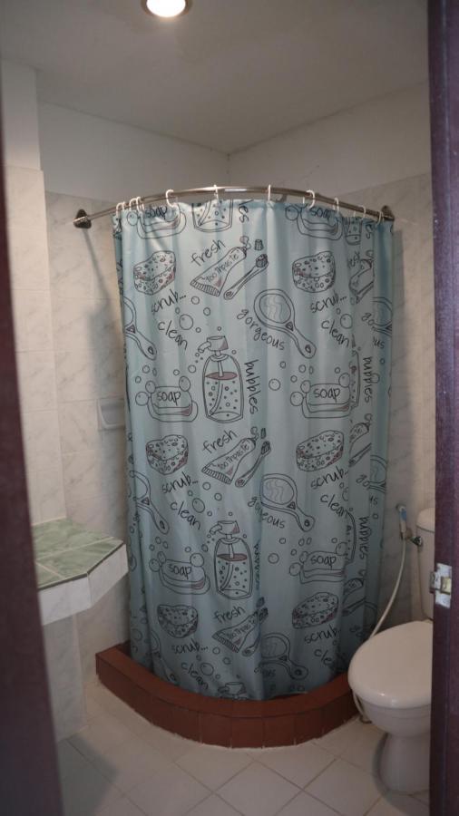 Patong Triple P Hotel Bagian luar foto